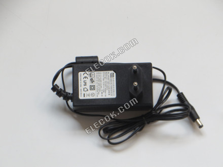 CWT / Channel Well Technology KPH-040012 AC Adapter- Notebook 12V 3,33A, Barrel 5,5/2.1mm, EU 2-Pin Zástrčka, Použitý 