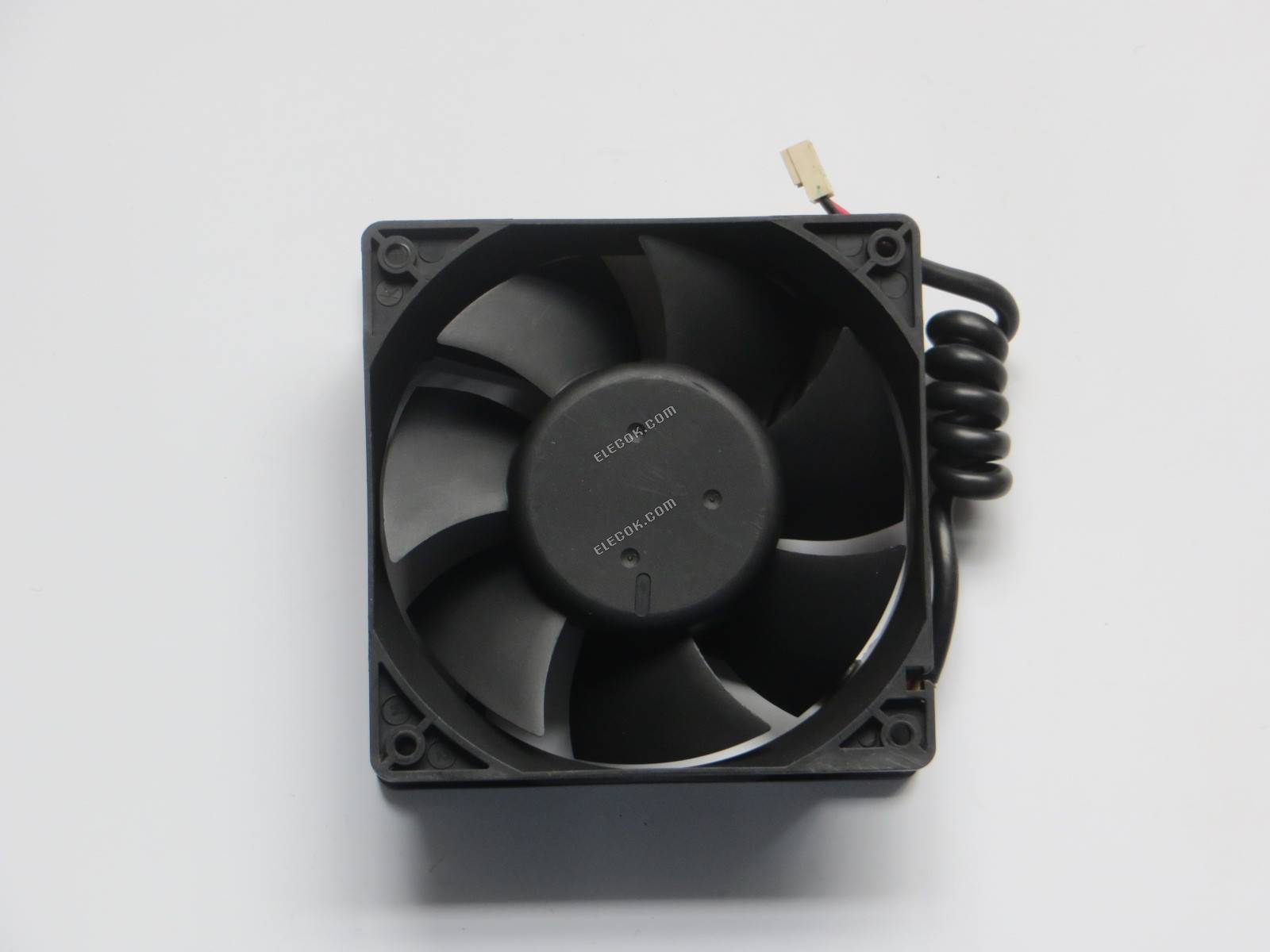 AFB1224SHE-7F46 DC24V, 75A 3 vezeték Hűtőventilátor 
