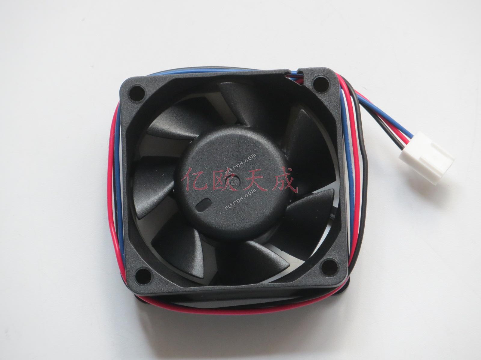 ADDA AD0605MB-A72GL 5V 0,2A 3 vezeték Hűtőventilátor, helyettesítő 