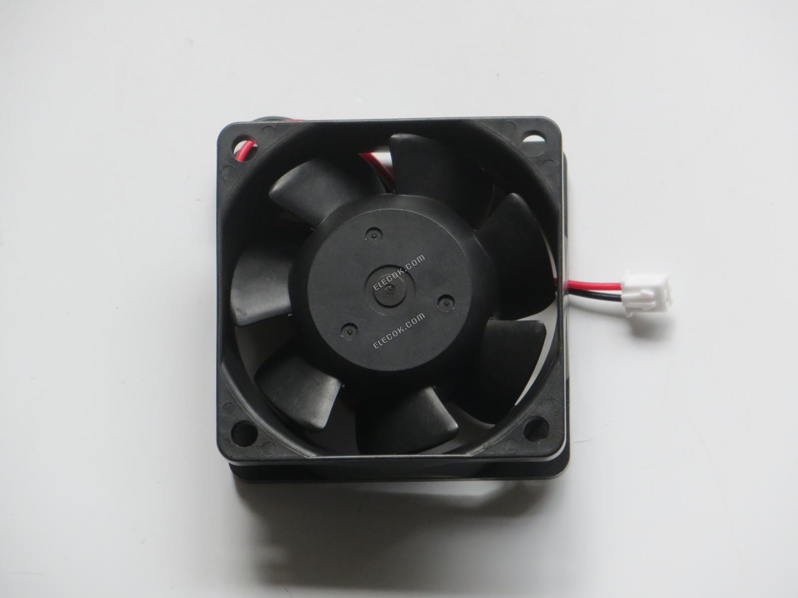 Nidec TUDC24S7CF-L51 24V 0,2A 4,8W 2 vezeték Ventilátor, helyettesítő 