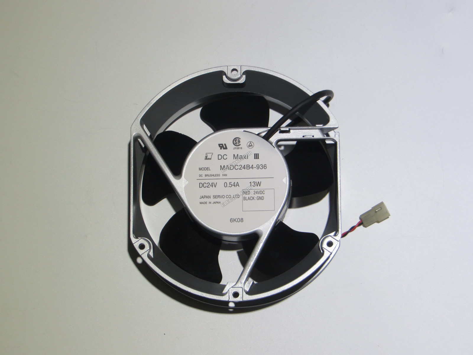 SERVO MADC24B4-936 Ventilátor 24V 0,54A 13W 17cm17251 2 vezeték Hűtőventilátor 