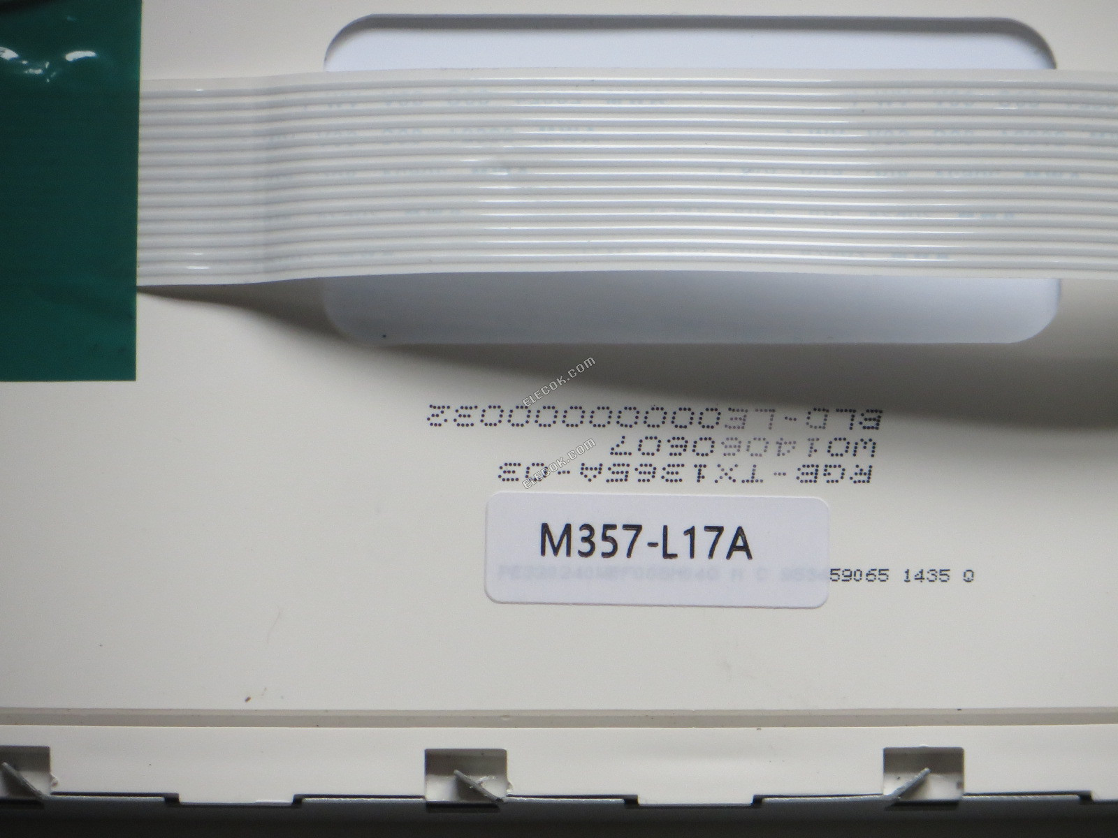 M357-L17A LCD-панель, замена черная пленка 
