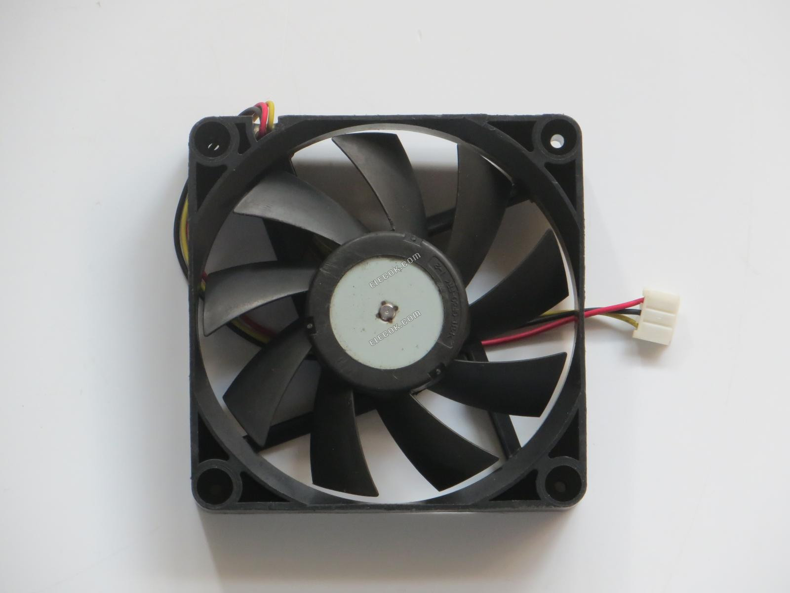 NMB 2806RL-09W-B19 7VDC 0,08A 3 vodiče Chladicí Ventilátor 