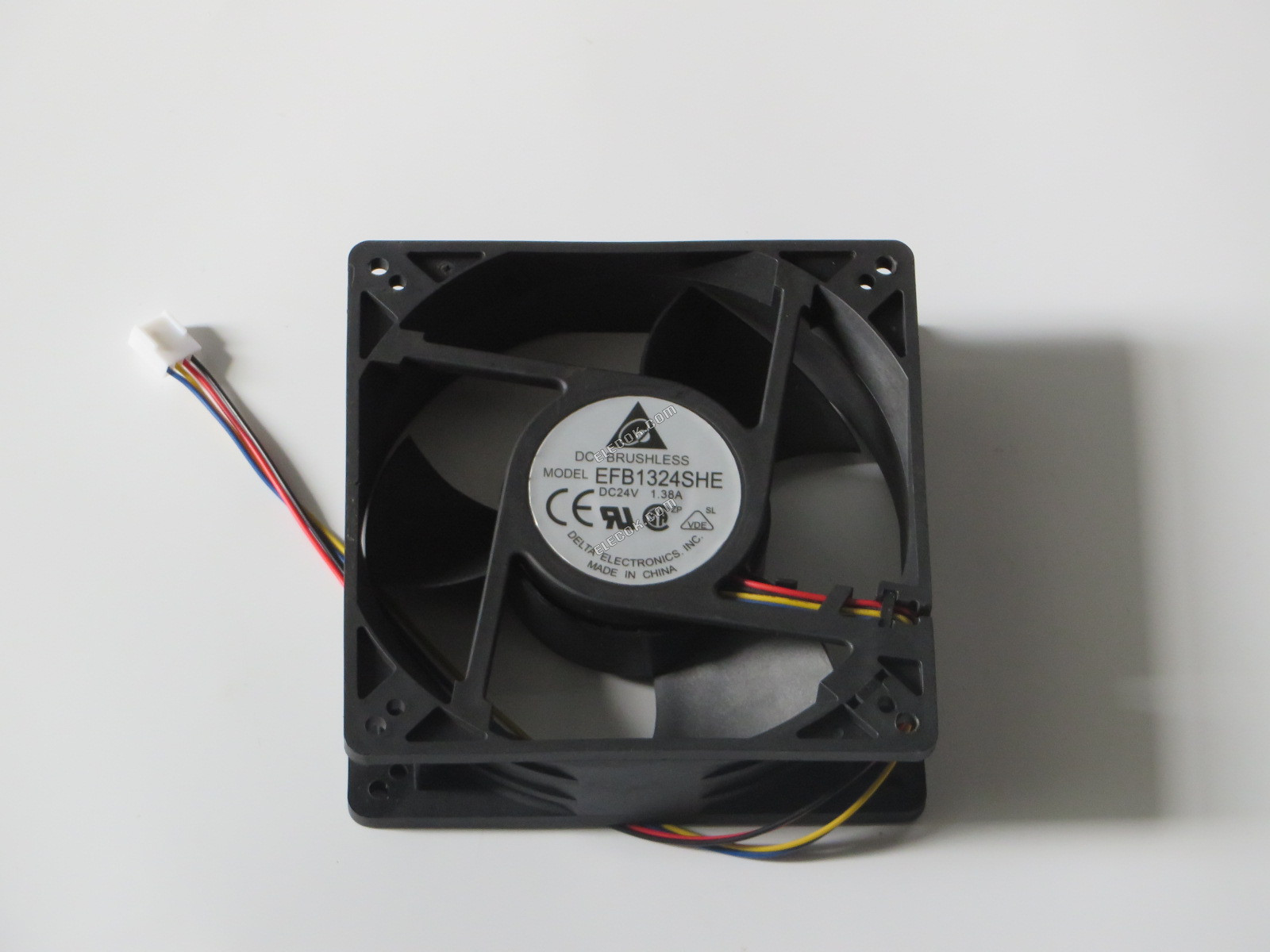 DELTA EFB1324SHE 24V 1,38A 4 vodiče Chladicí Ventilátor, originální 