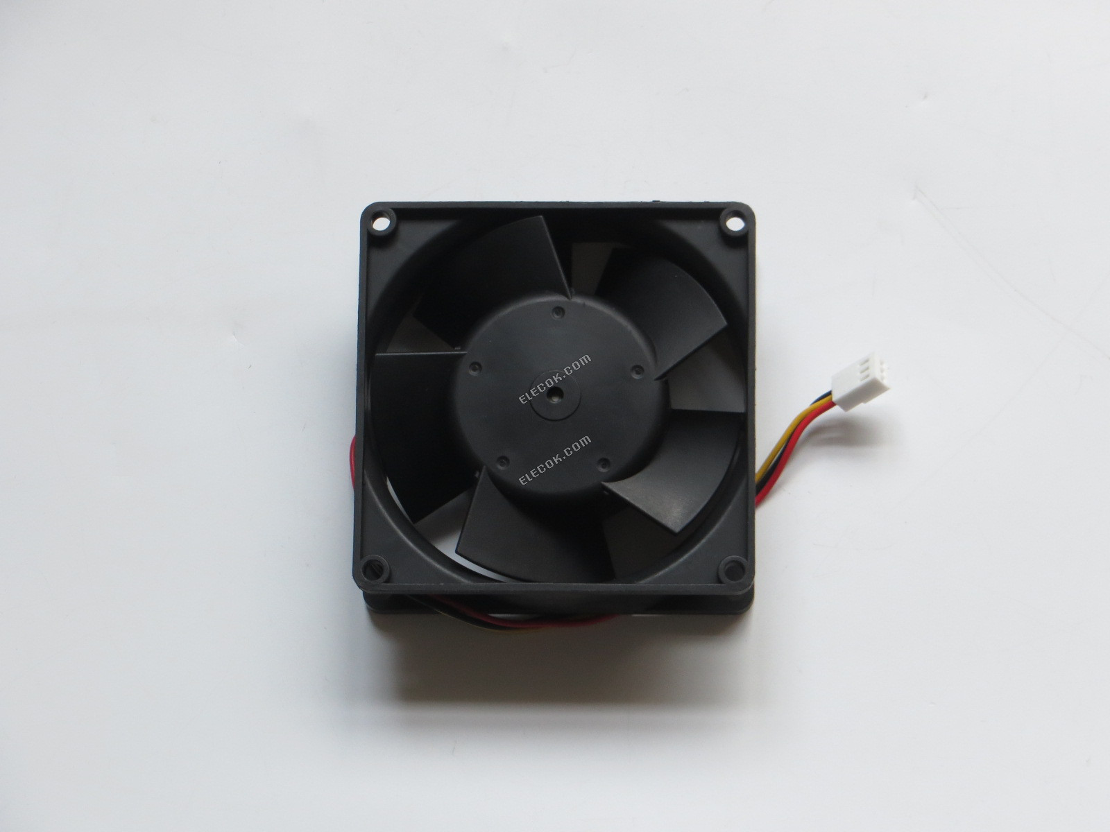ebm-papst MULTIFAN 3314GS Server - čtvercový Ventilátor w120x3x3, 24V 2,4W 3 vodiče 
