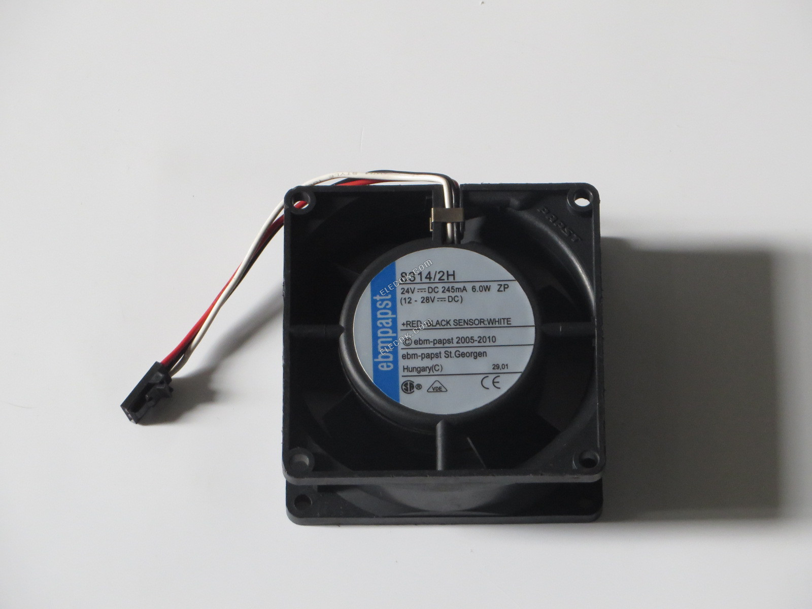 EBM-Papst 8314/2H 24V 245mA 6W 3 vodiče Chladicí Ventilátor, repasovaný 