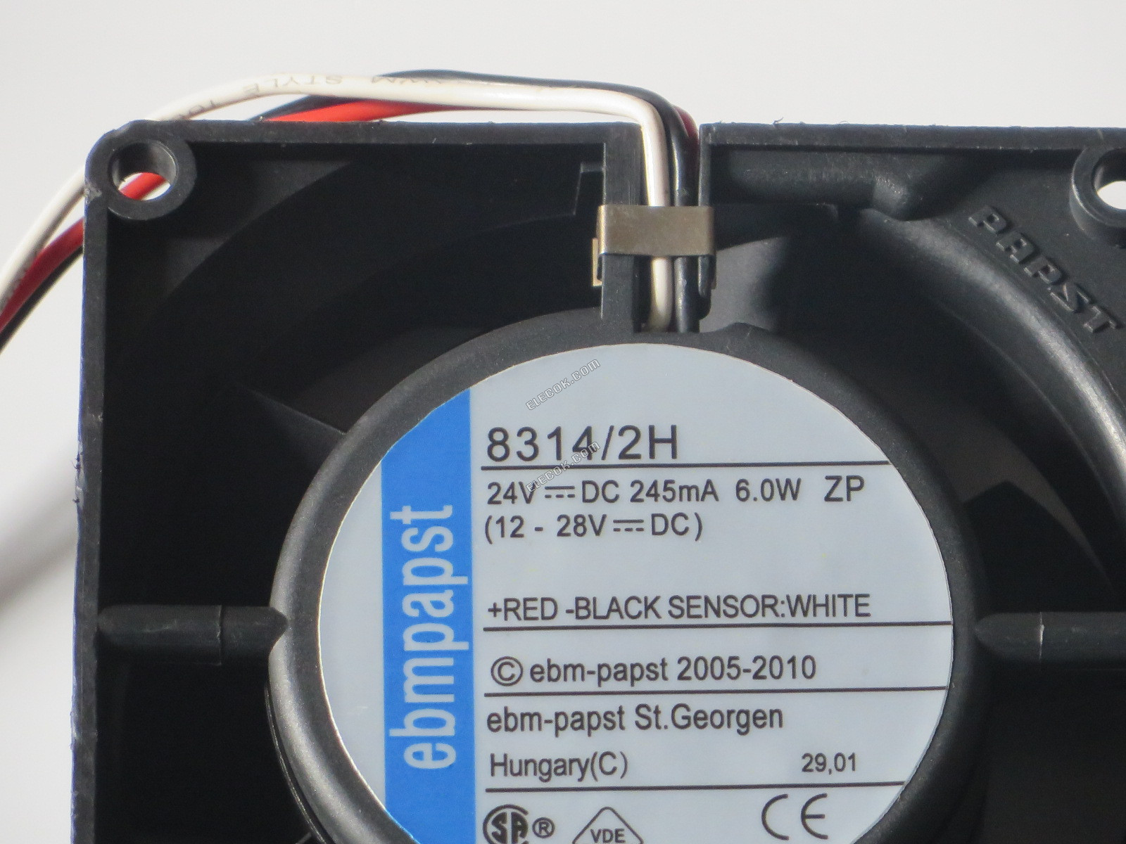 EBM-Papst 8314/2H 24V 245mA 6W 3 vodiče Chladicí Ventilátor, repasovaný 