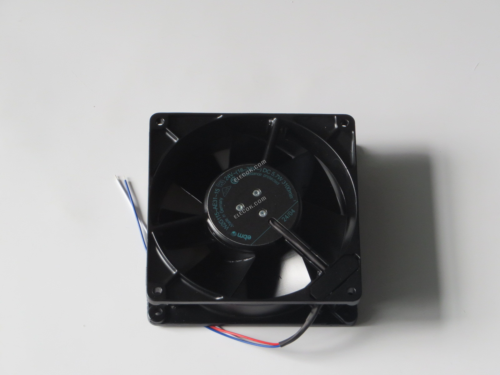 EBM-Papst W2G115-AE31-15 24V 5,7W 3 vodiče Chladicí Ventilátor 
