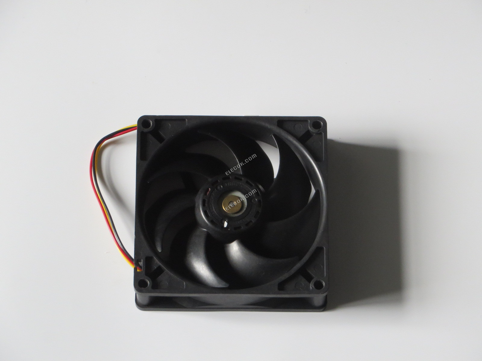 Sanyo 9GA0912P4S03 12V 0,2A 2,4W Chladicí Ventilátor Repasovaný 