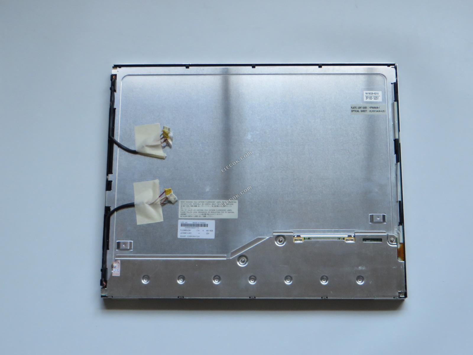 FLC48SXC8V-11A FUJITSU 19.0" A-Si TFT-LCD Panel Használt 