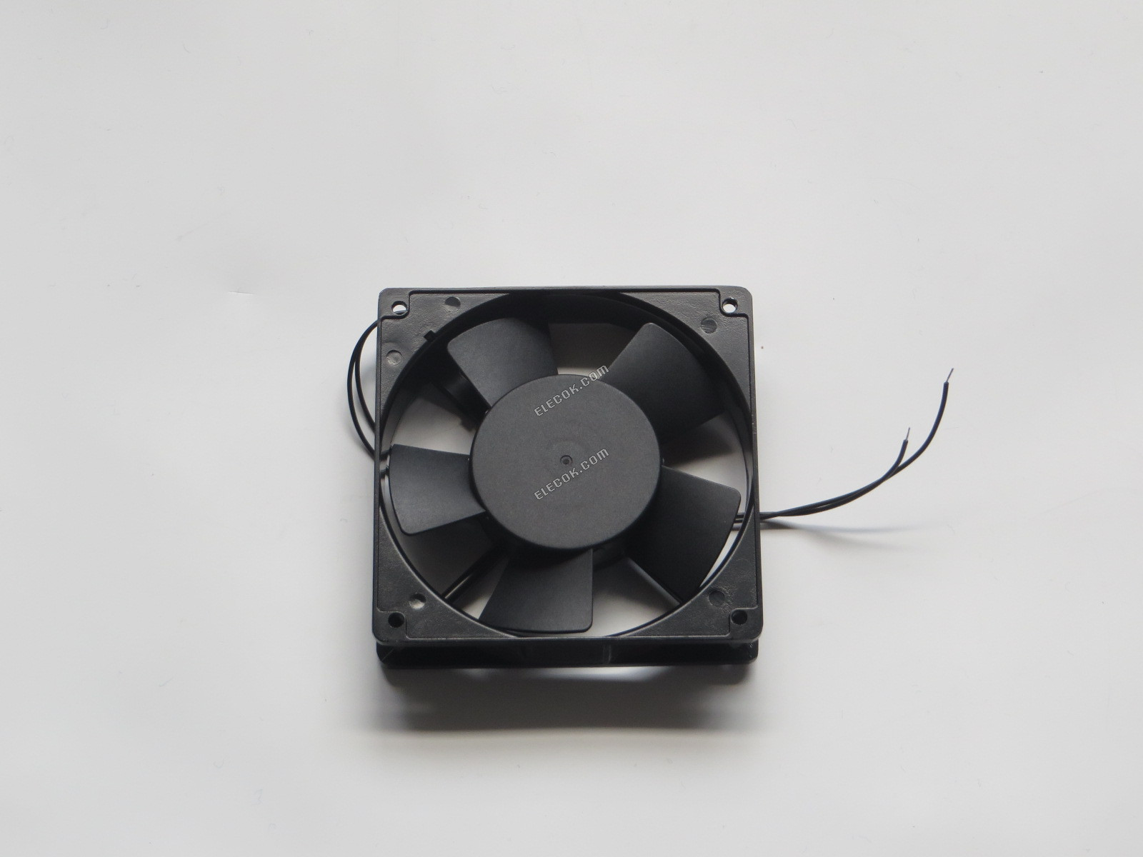 Qualtek FAA1-12025QBMT31 230V 50/60HZ 0.10/0,09A 2 vodiče Chladicí Ventilátor 