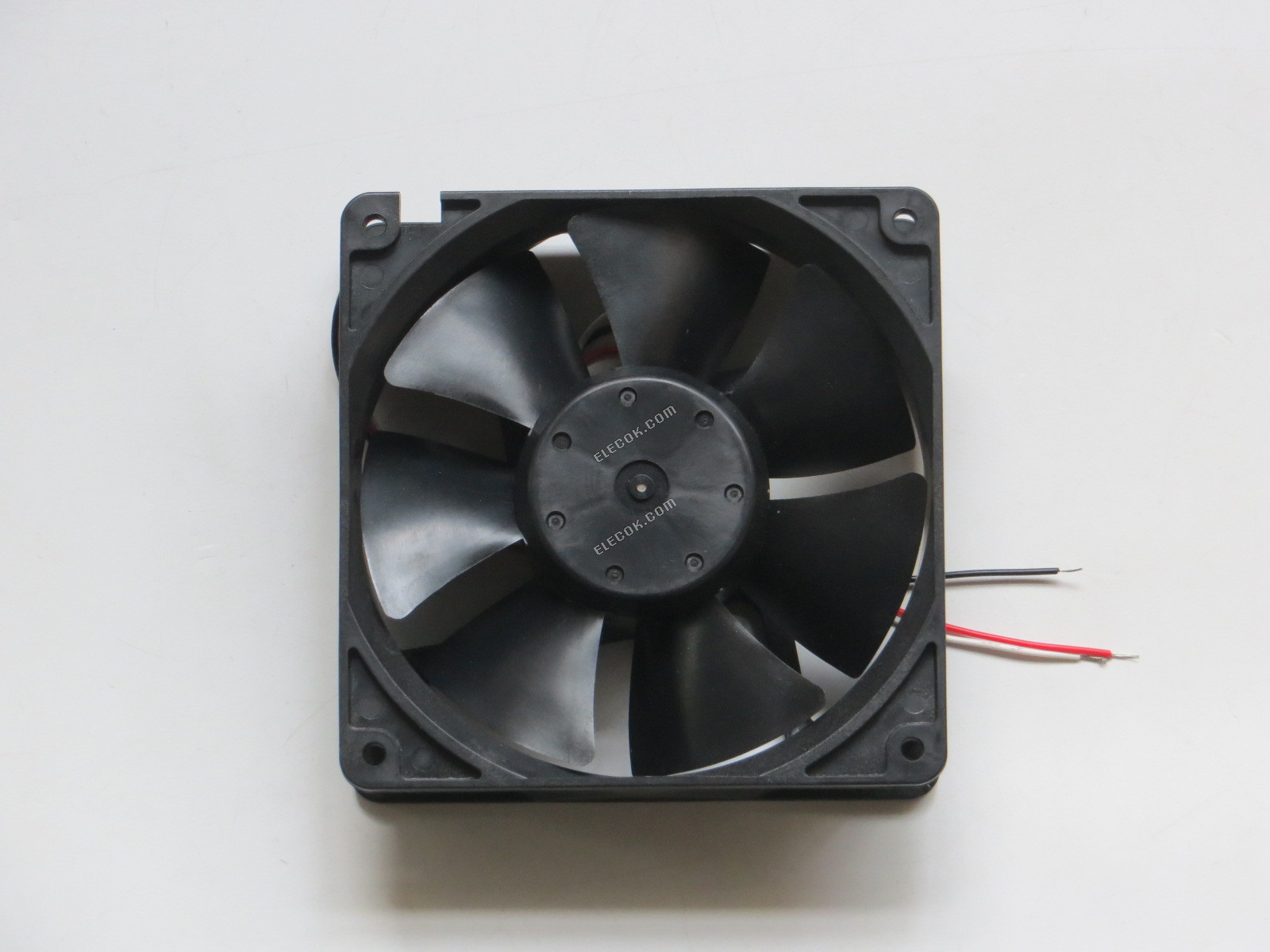 NMB 4715KL-05W-B39-P50 24V 0.40A 3 vezeték Hűtőventilátor 