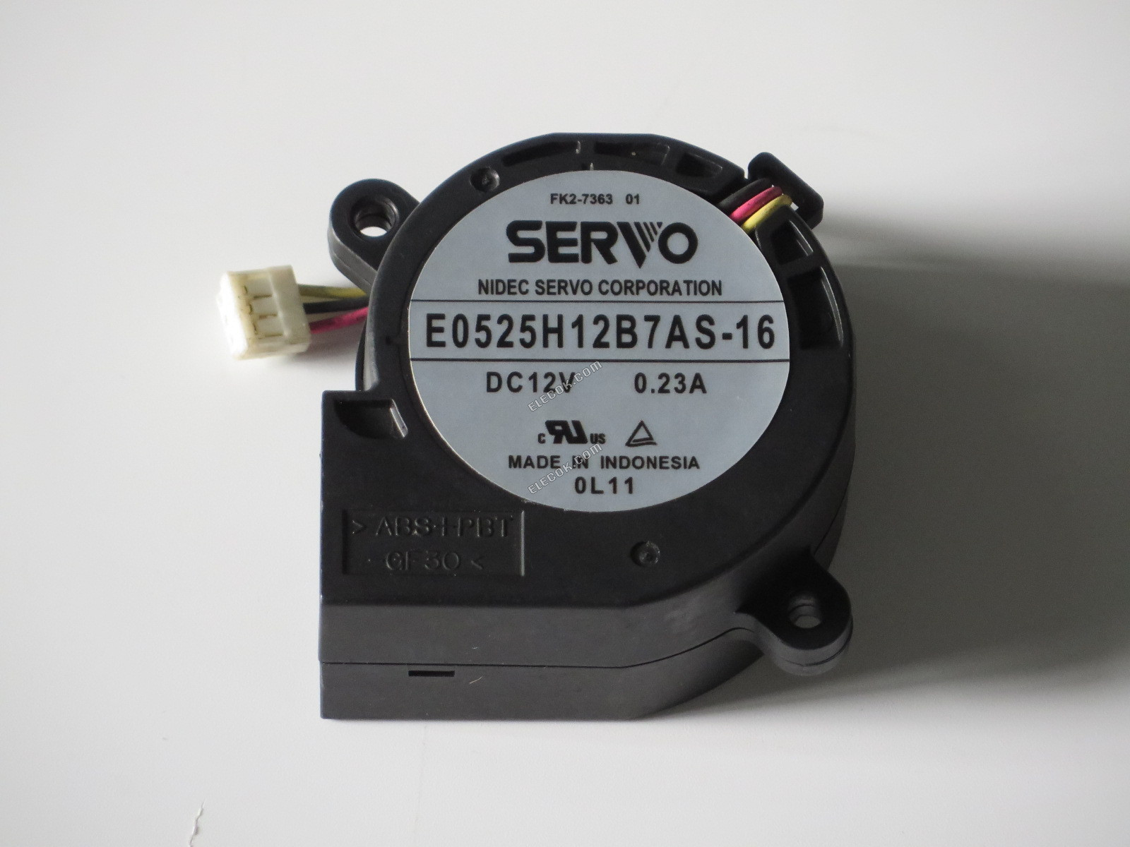 SERVO E0525H12B7AS-16 12V 0,23A 3 vezeték Hűtőventilátor 