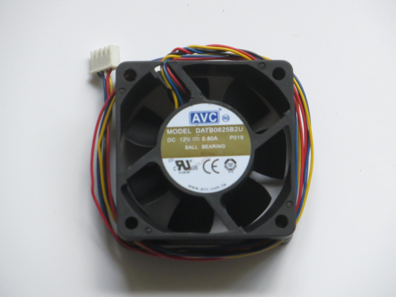 AVC DATB0625B2U 12V 0.60A 4 vodiče chladicí ventilátor 