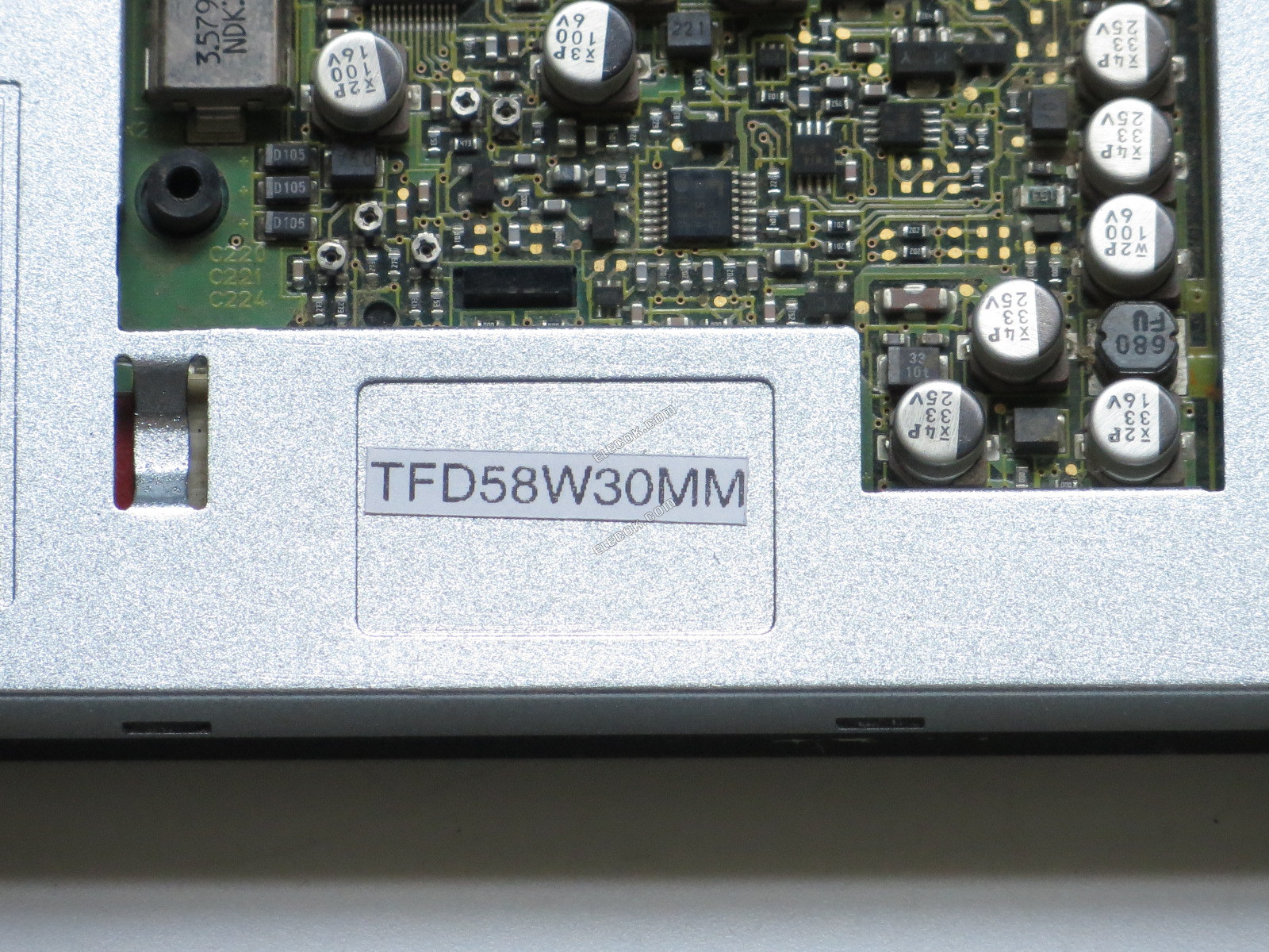 TFD58W30MM TOSHIBA 5,8" a-Si TFT-LCD Panel 