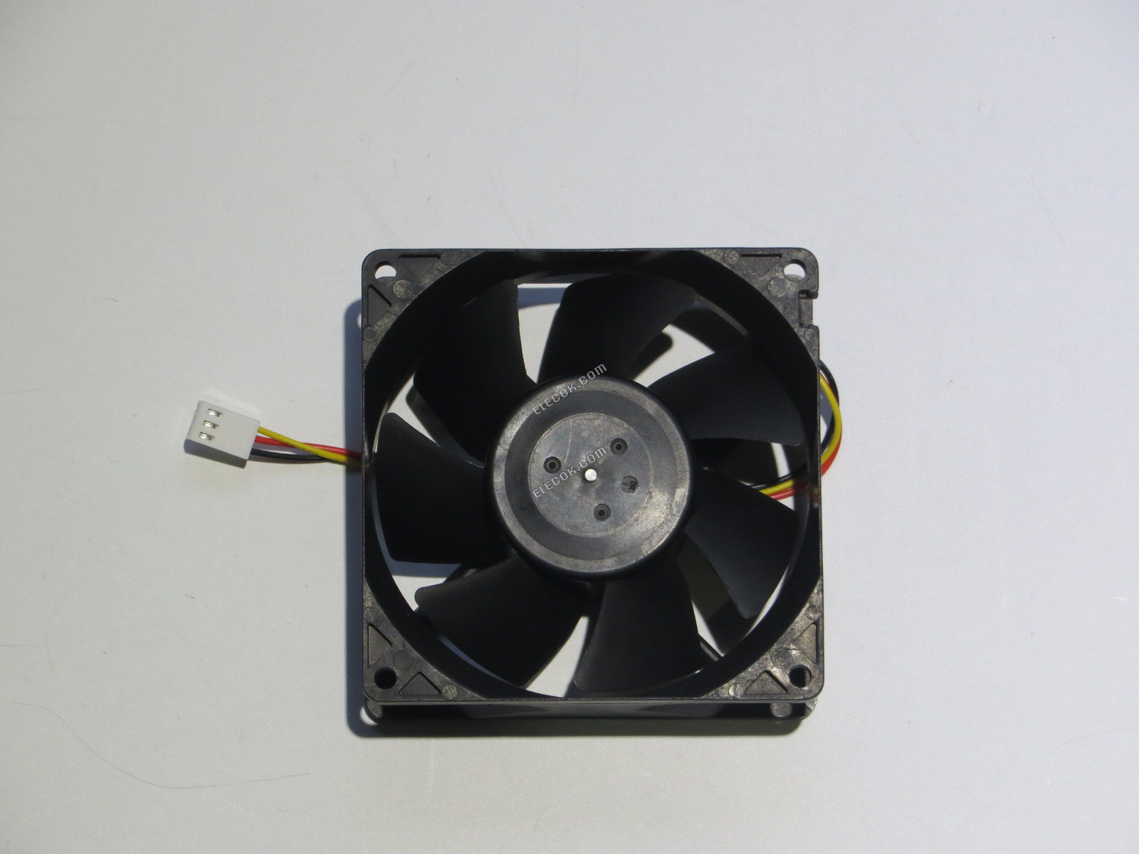 NIDEC D09C-24PS5 01B 24V 0,36A 3 vodiče Chladicí Ventilátor 