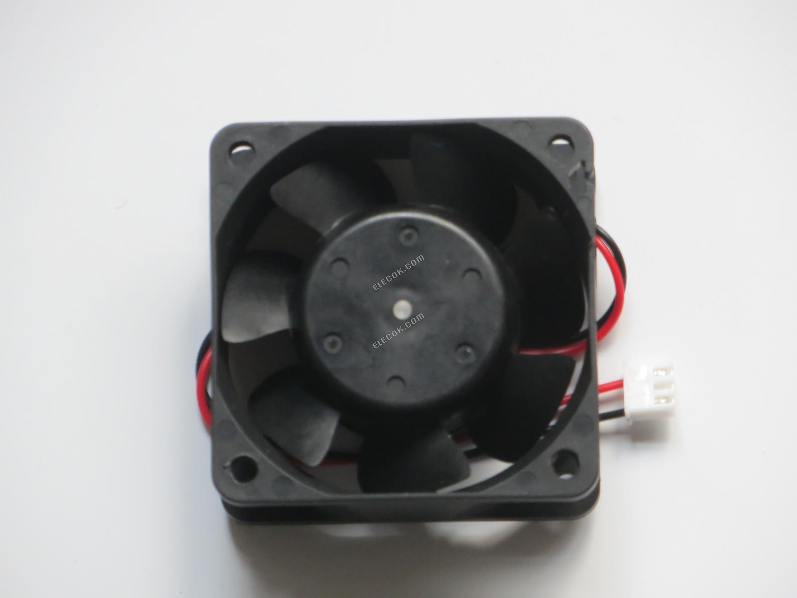 Nidec TA225DC M33455-16 12V 0,22A 2 vezeték Hűtőventilátor 