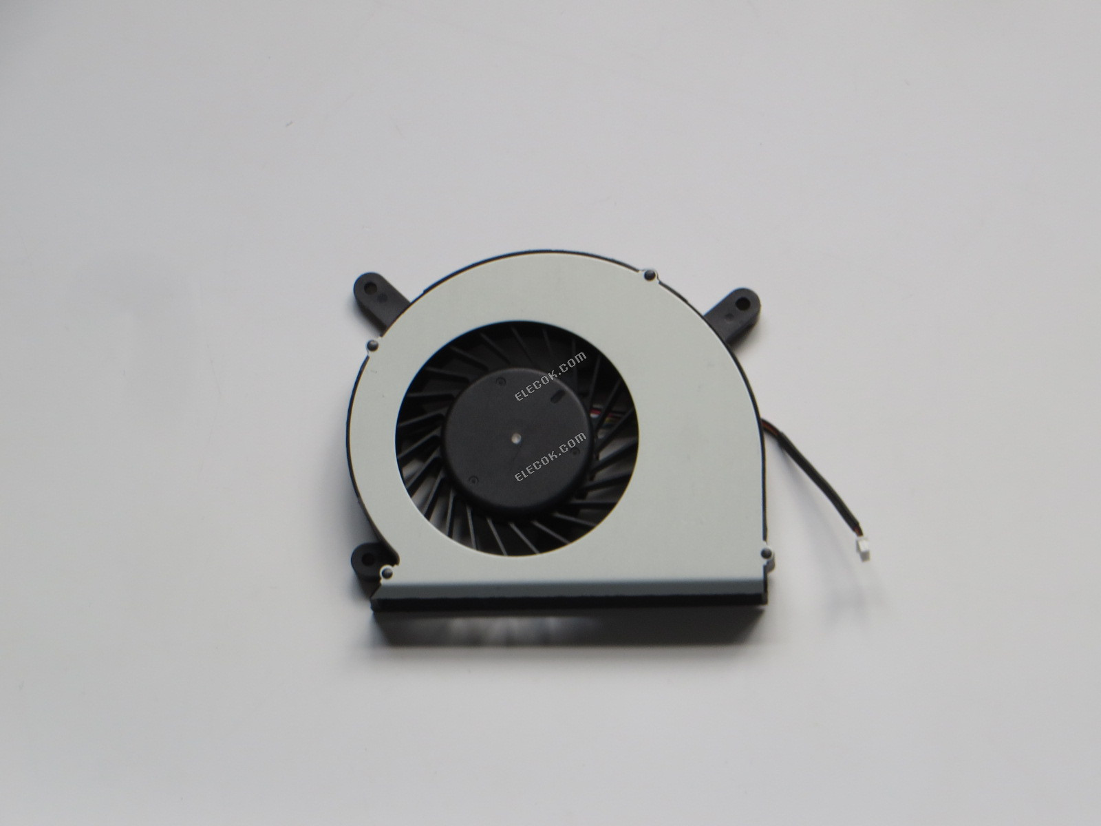 Foxconn PVB120E12H-P01-AE 12V 1.00A 4 vezeték Hűtőventilátor 