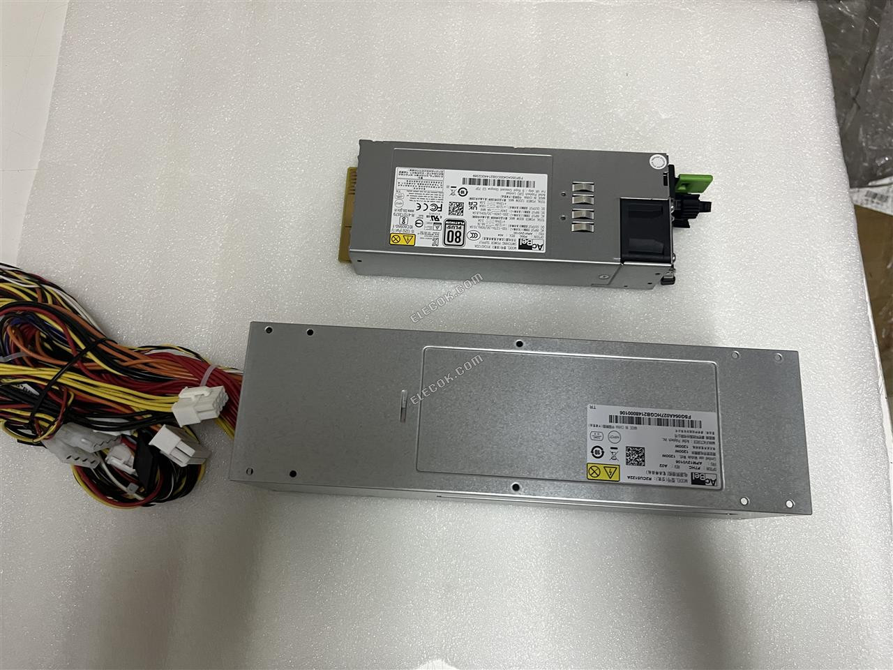 Acbel Polytech R2CU5122A Server-Power Napájení, použitý 