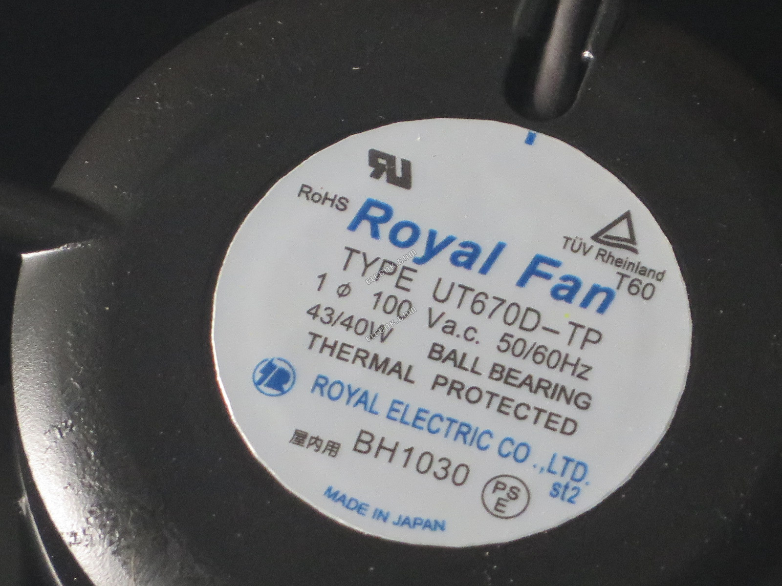 Royal UT670D-TP 100V 43/40W 2 vodiče chladicí ventilátor, repasovaný 