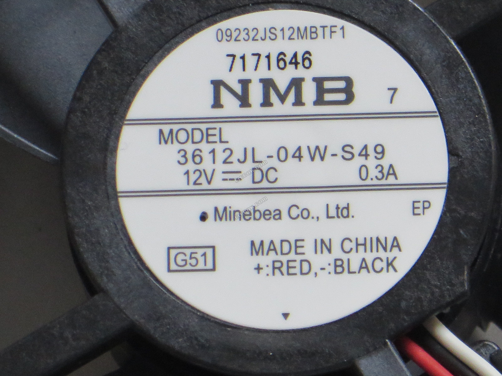 NMB 3612JL-04W-S49 12V 0,3A 3 vezeték Hűtőventilátor 
