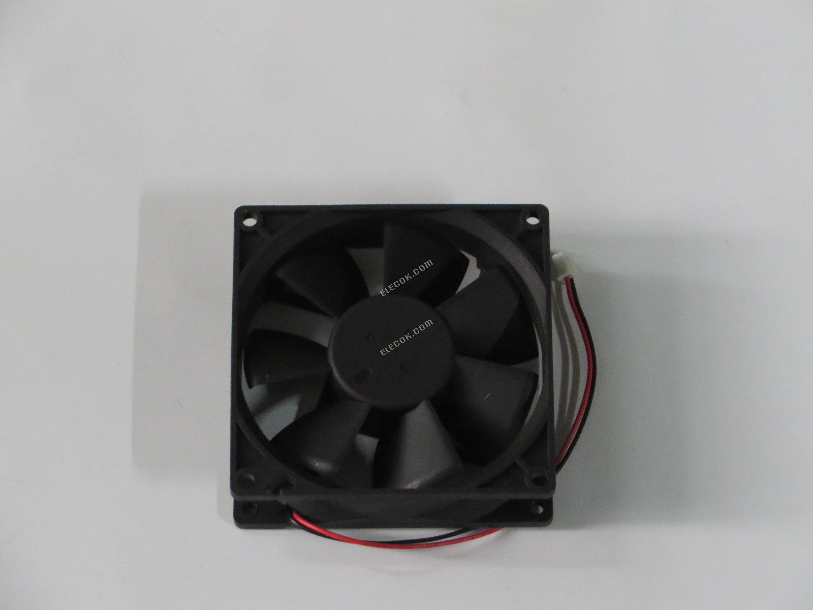 DELTA AFB0912VH-A 12V 0,6A 7,2W 2 vodiče Chladicí Ventilátor 