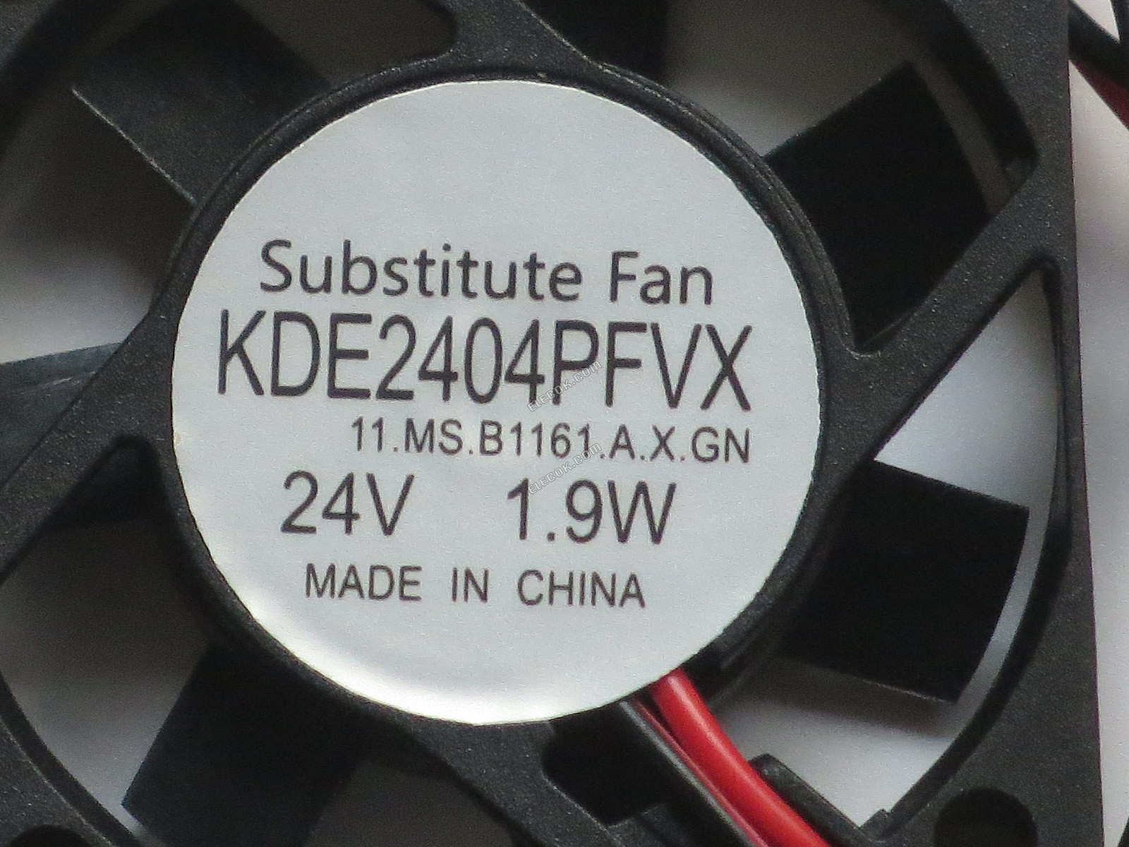 SUNON KDE2404PFVX 11.MS.B1161.A.X.GN 24V 1,9W 2 vezeték Hűtőventilátor, helyettesítő -val/-vel fekete csatlakozó 