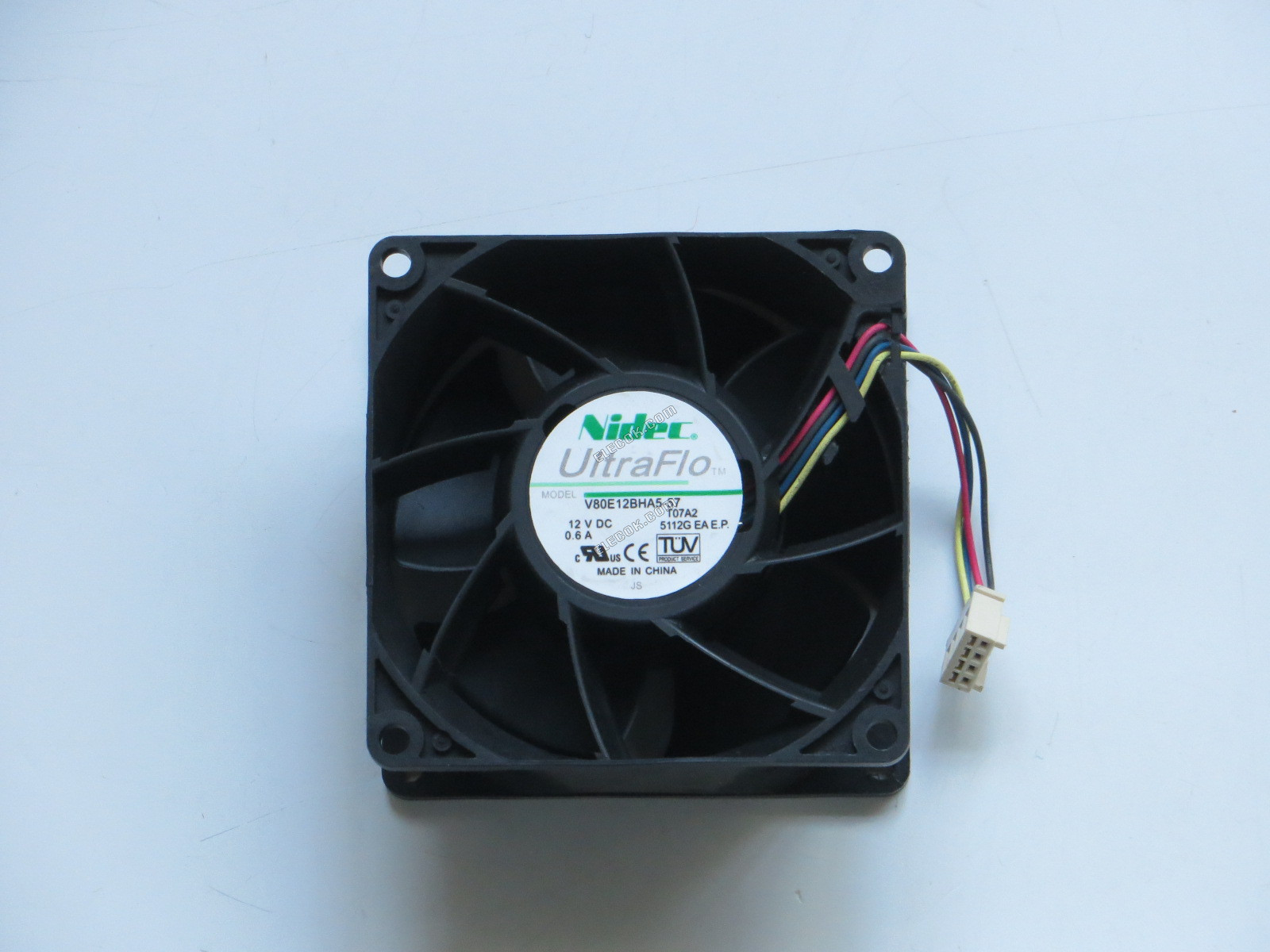 Nidec V80E12BHA5-57 12V 0,6A 4 vodiče Chladicí Ventilátor 