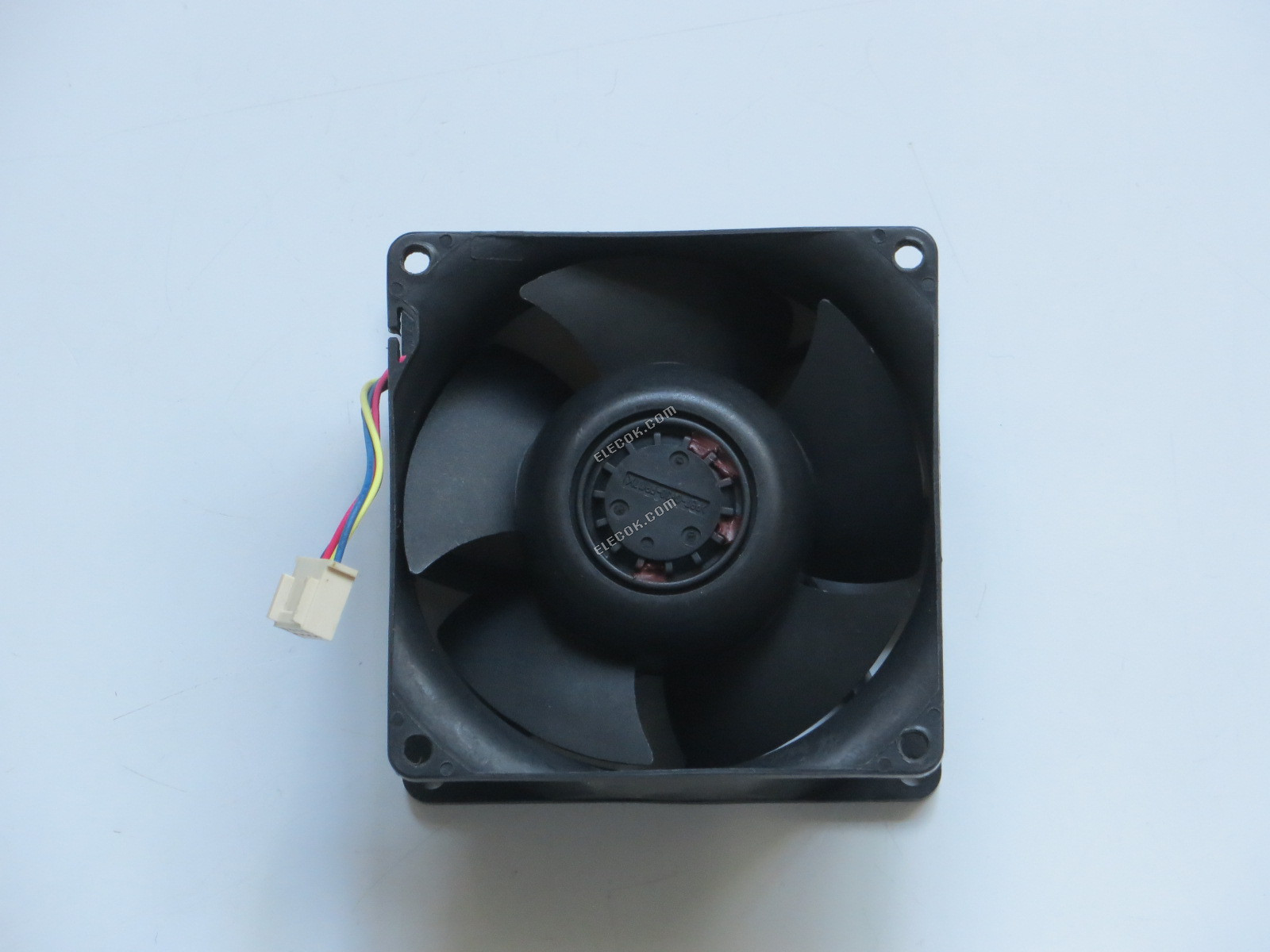 Nidec V80E12BHA5-57 12V 0,6A 4 vodiče Chladicí Ventilátor 