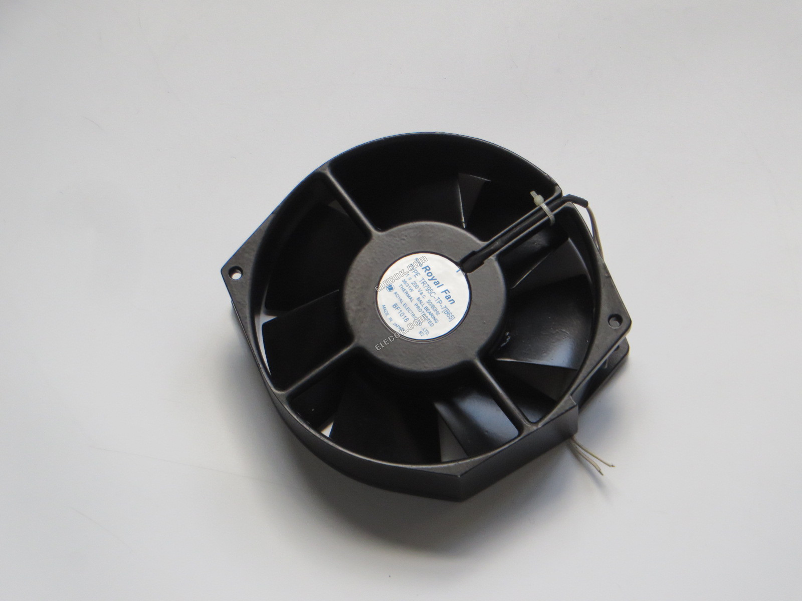 ROYAL VENTILáTOR TR795C-TP-7[B65] 200V 36/31W 2 vodiče Chladicí Ventilátor 