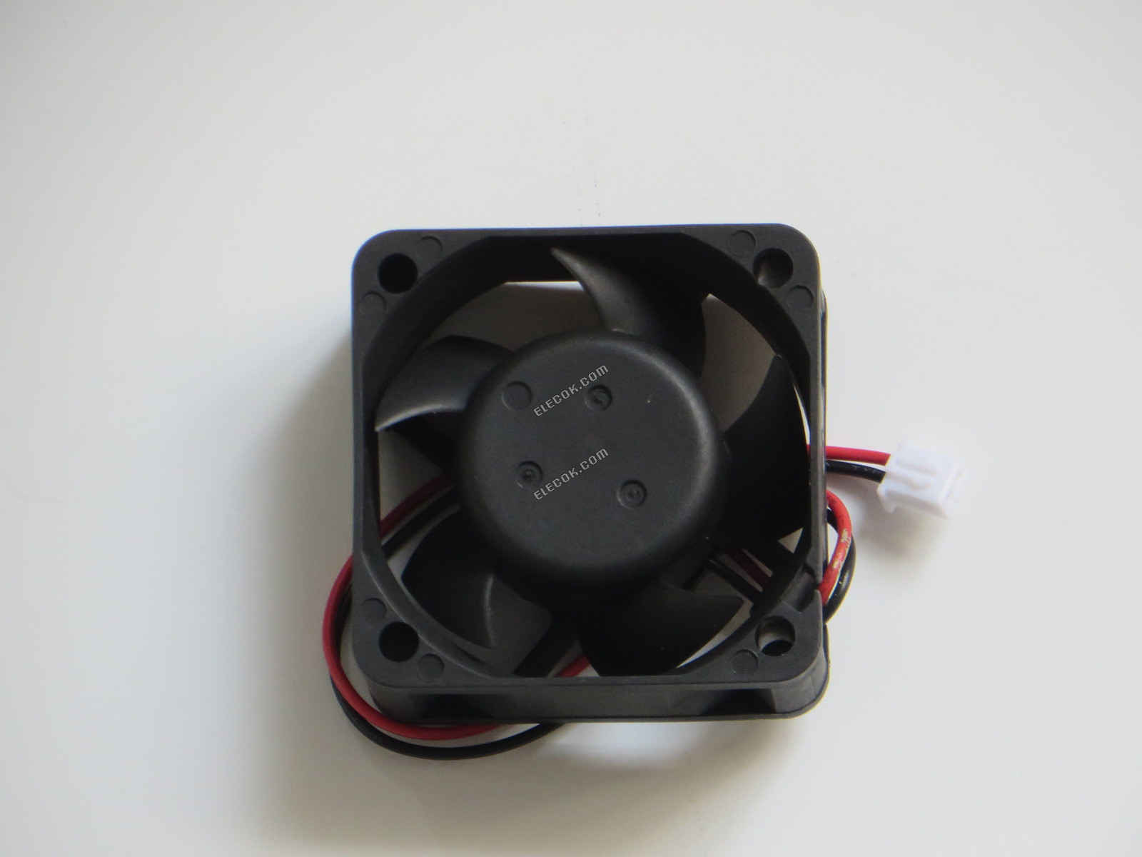 DELTA AFB0512VHD 12V 0,24A 2 vodiče Chladicí Ventilátor 