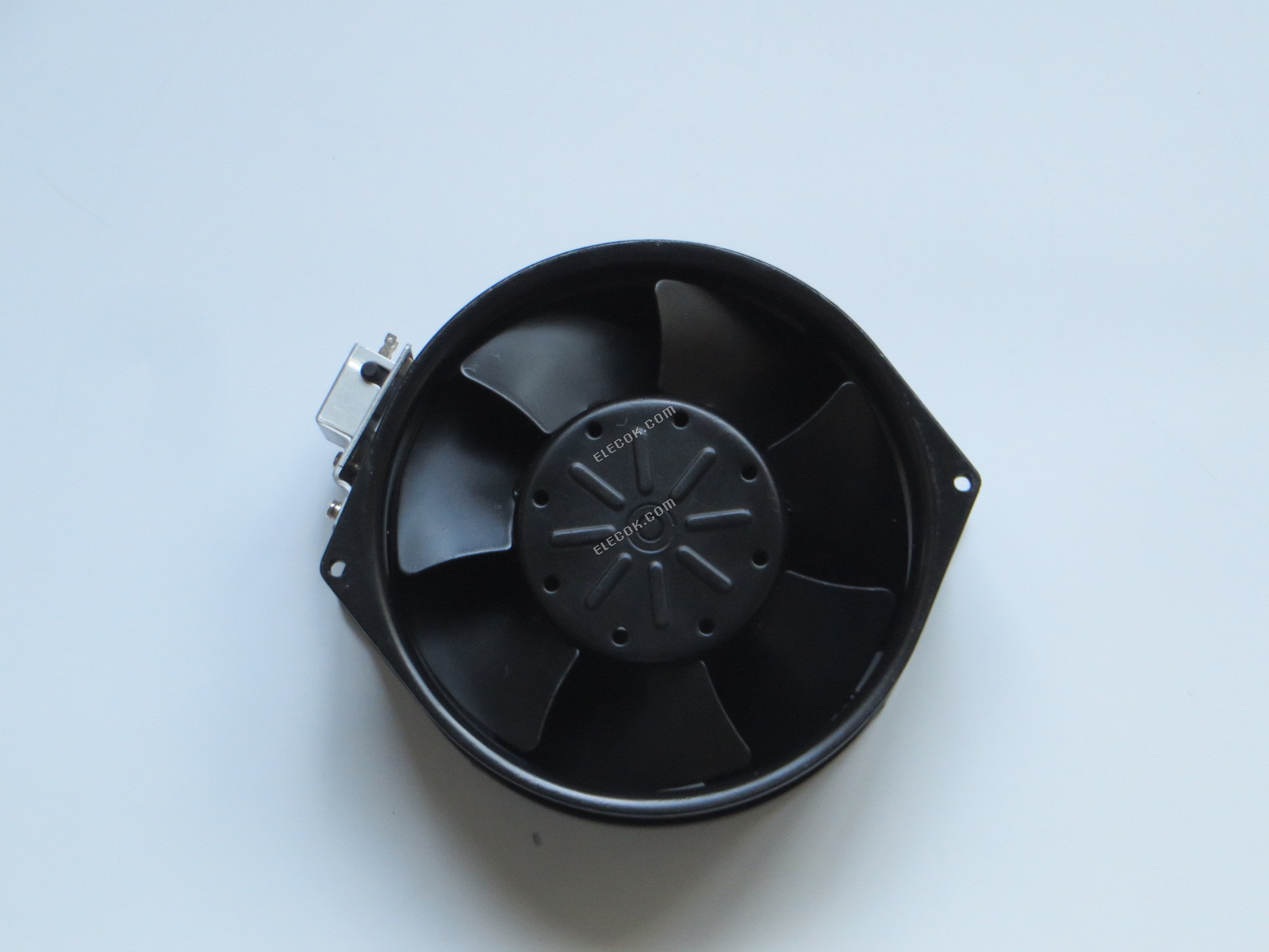 ROYAL UTM755D-TP 200V 43/40W Chladicí Ventilátor 