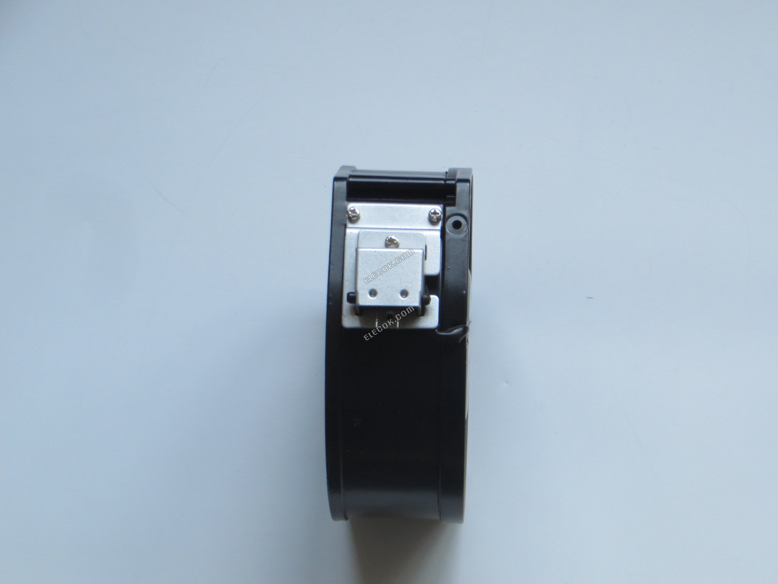 ROYAL UTM755D-TP 200V 43/40W Chladicí Ventilátor 