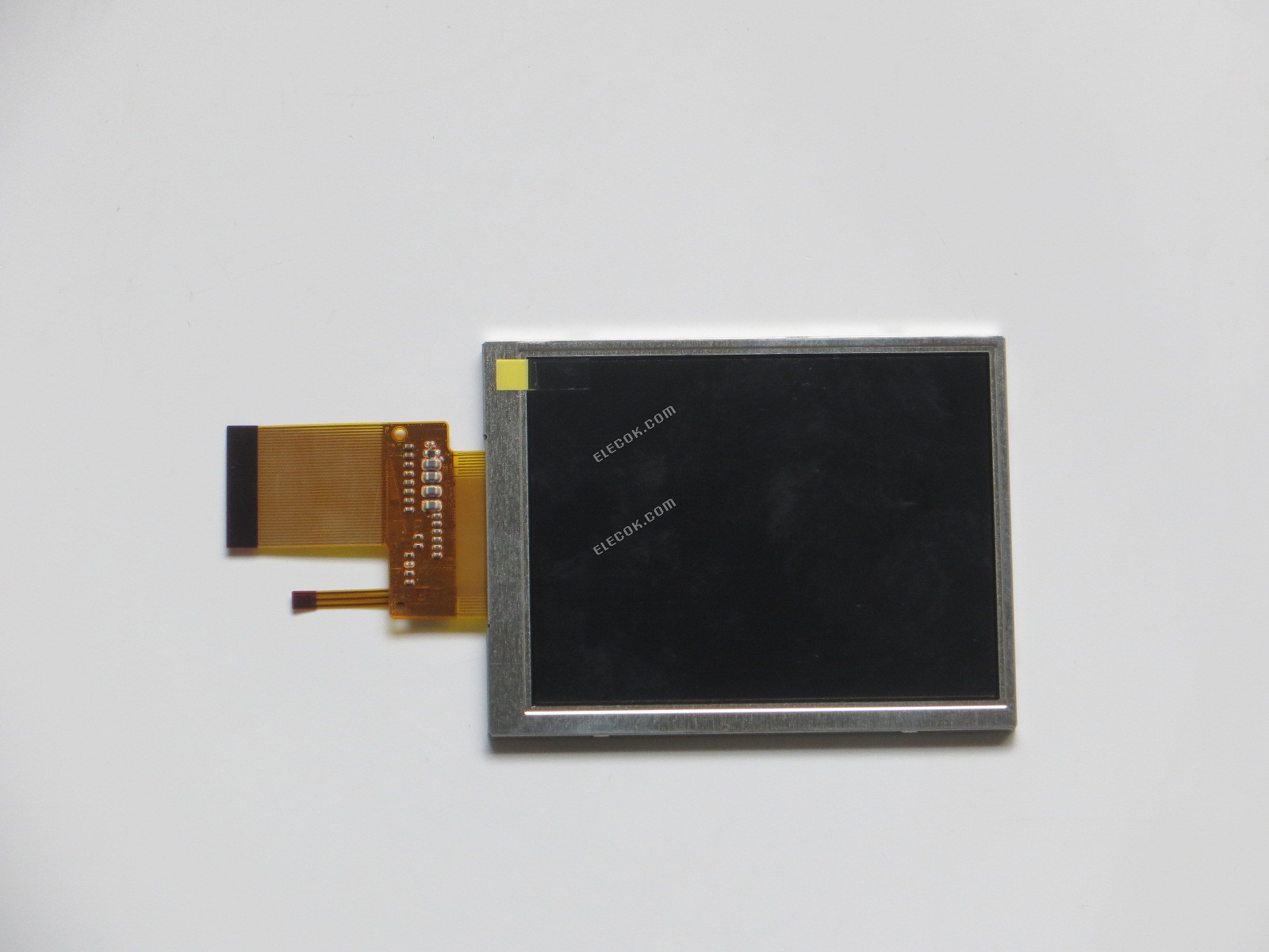 LQ035Q3DY01 SHARP 3,5" A-Si TFT-LCD Panel 