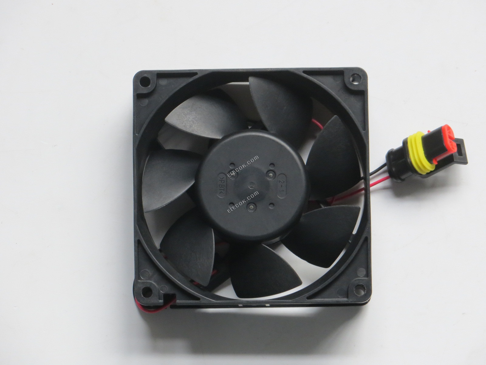 NMB 09225VE-12Q-GA 12V 0,92A 2 vezeték Hűtőventilátor 