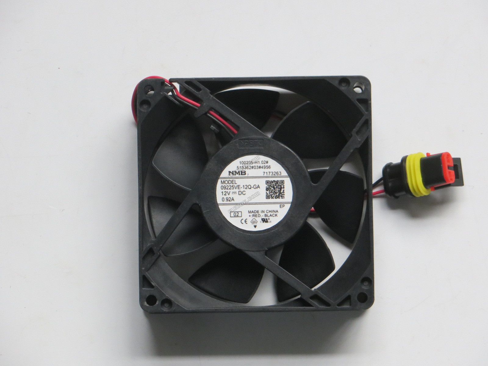 NMB 09225VE-12Q-GA 12V 0,92A 2 vezeték Hűtőventilátor 