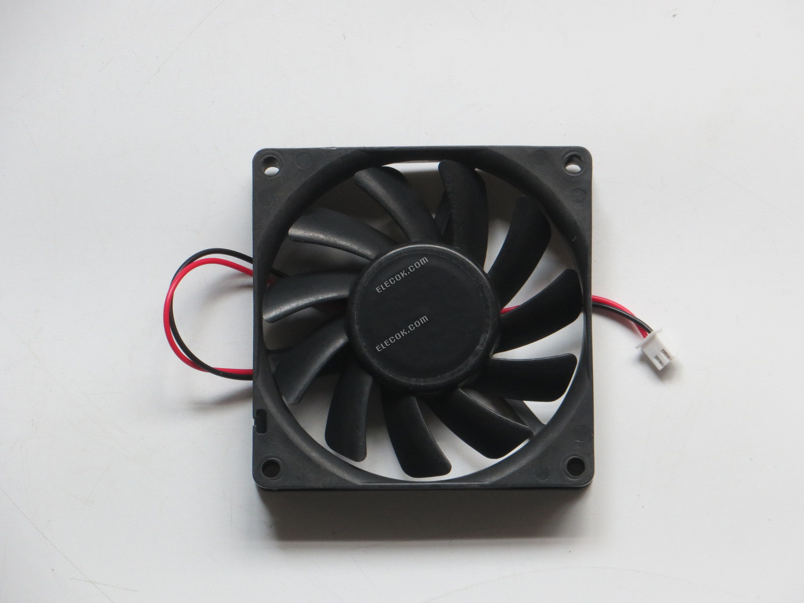 Sanyo Denki 109P0812H704 Server - čtvercový Ventilátor sq80x80x15mm, 2 vodiče 12V 0,2A 