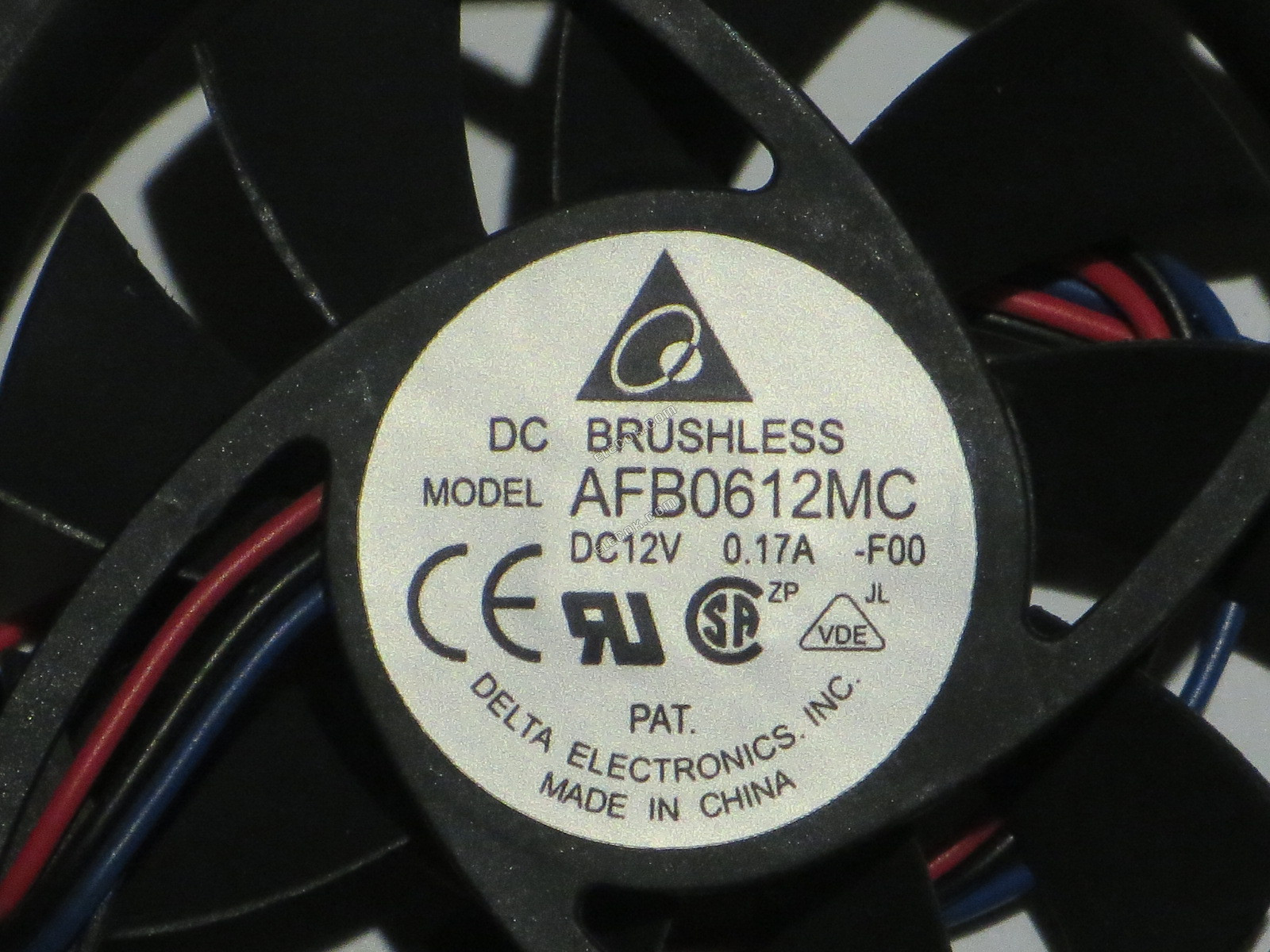 DELTA 6015 AFB0612MC -F00 12V 0,17A 3 vodiče chladicí ventilátor 