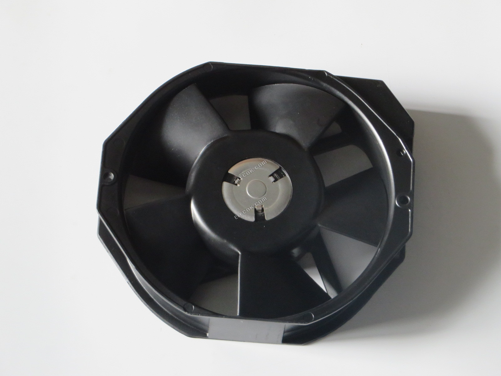 ETRI 148VK0281000 208/240V 200/170mA 35/33W Hűtőventilátor, felújított 