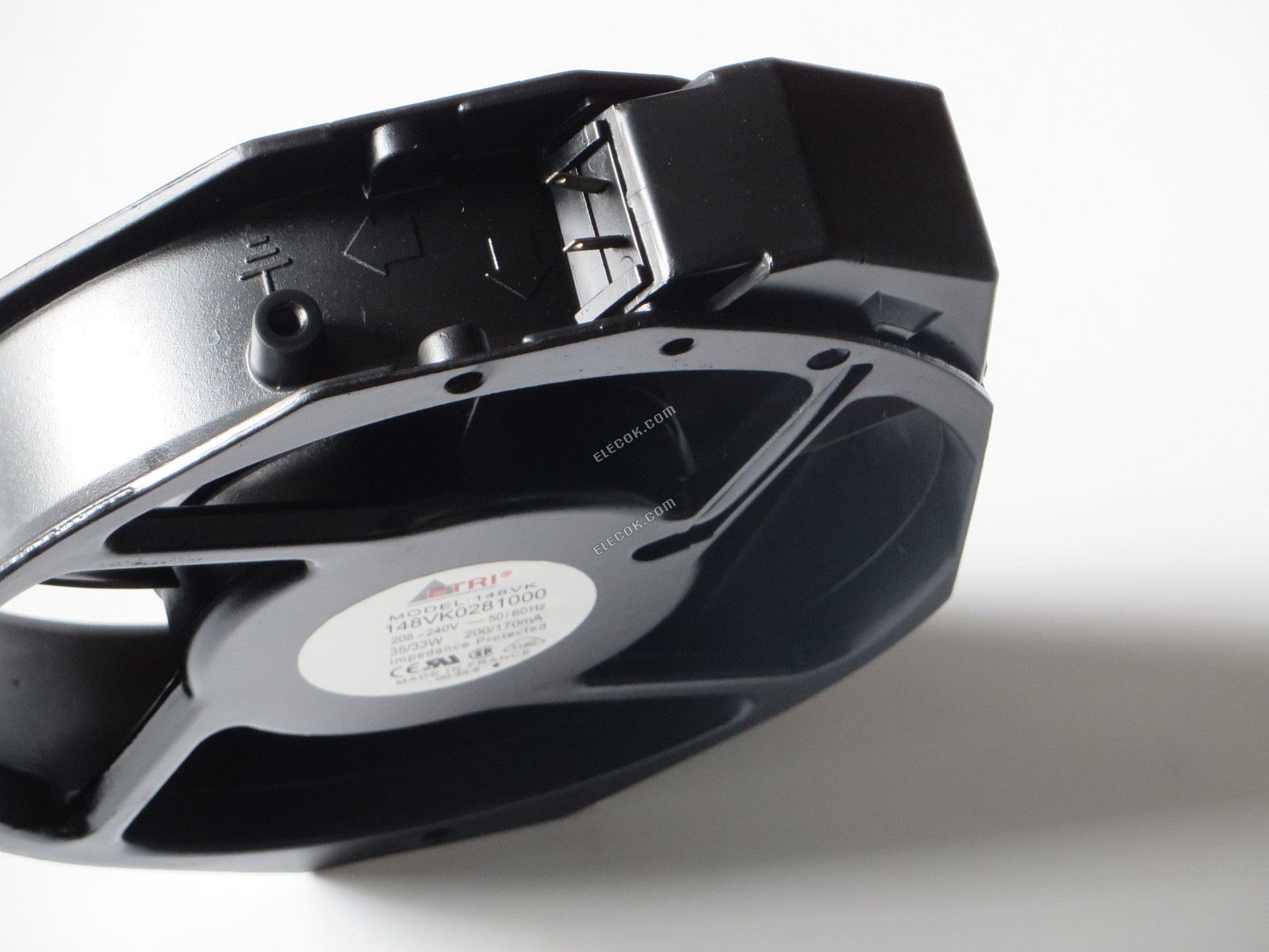 ETRI 148VK0281000 208/240V 200/170mA 35/33W Hűtőventilátor, felújított 