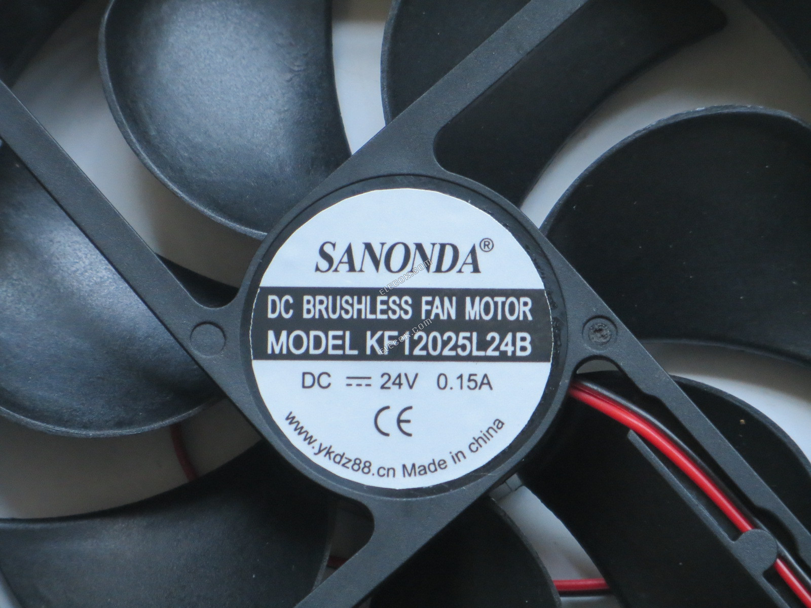 SANONDA KF12025L24B 24V 0,15A 2 vezeték Hűtőventilátor 