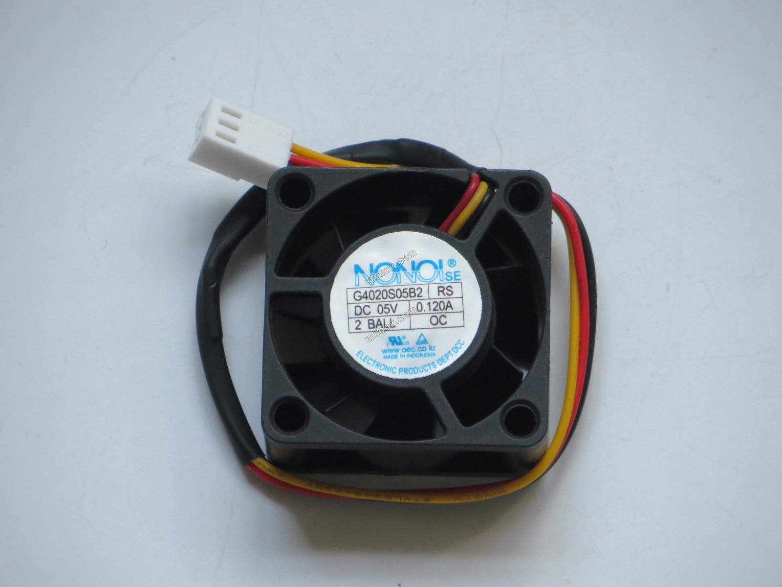 NONOISE G4020S05B2, RS DC 05V 0.120A 3 Vezeték 
