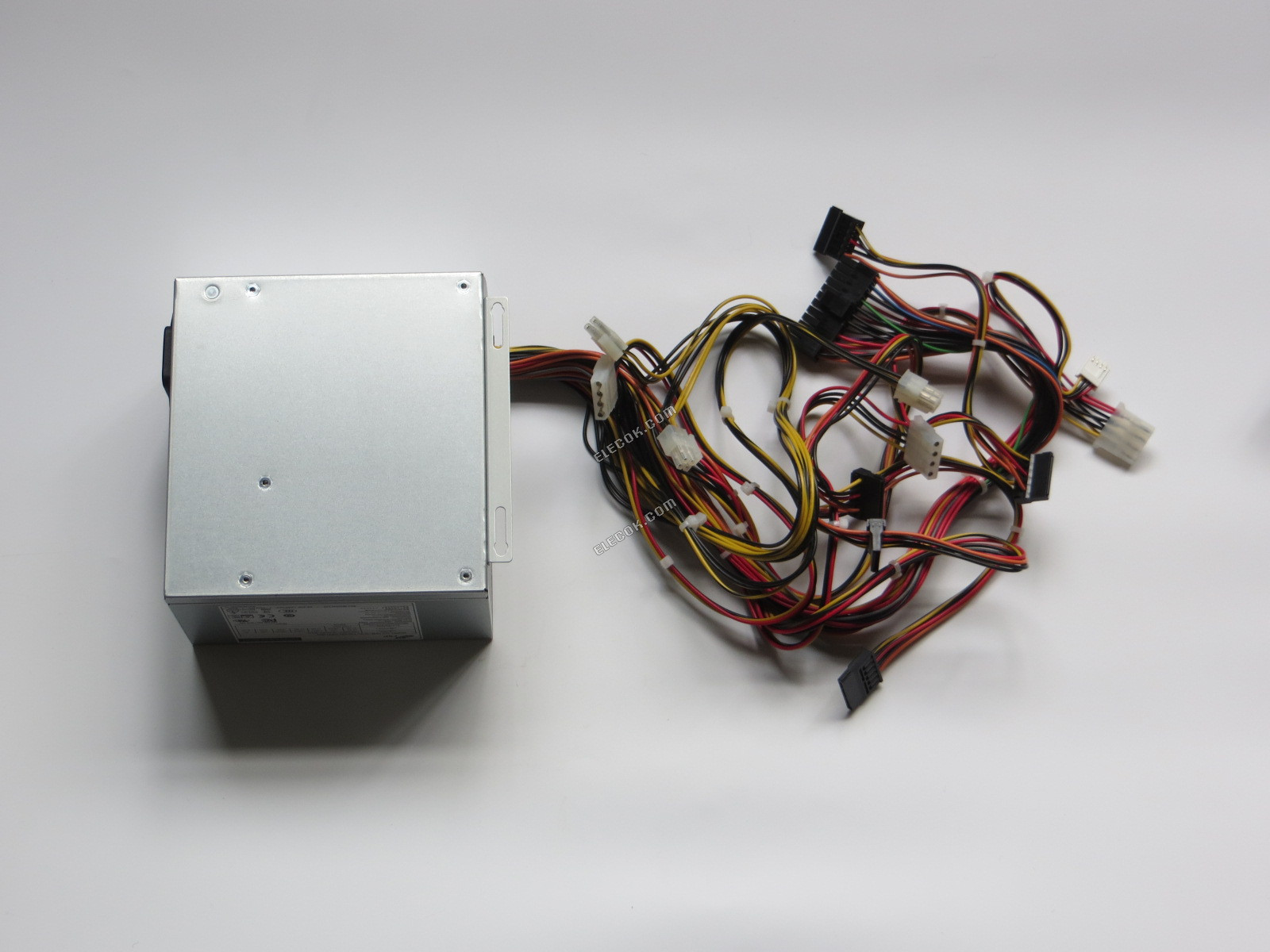 FSP Group Inc FSP350-60EGN Szerver - Tápegység 350W, FSP350-60EGN helyettesítő 