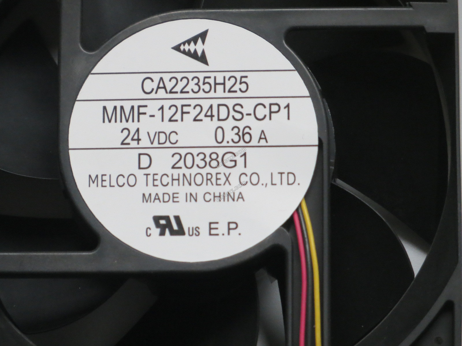 Mitsubishi Ventilátor CA2235H25 MMF-12F24DS-CP1 24V 0,36A 3 vezeték Hűtőventilátor, 7 blades 