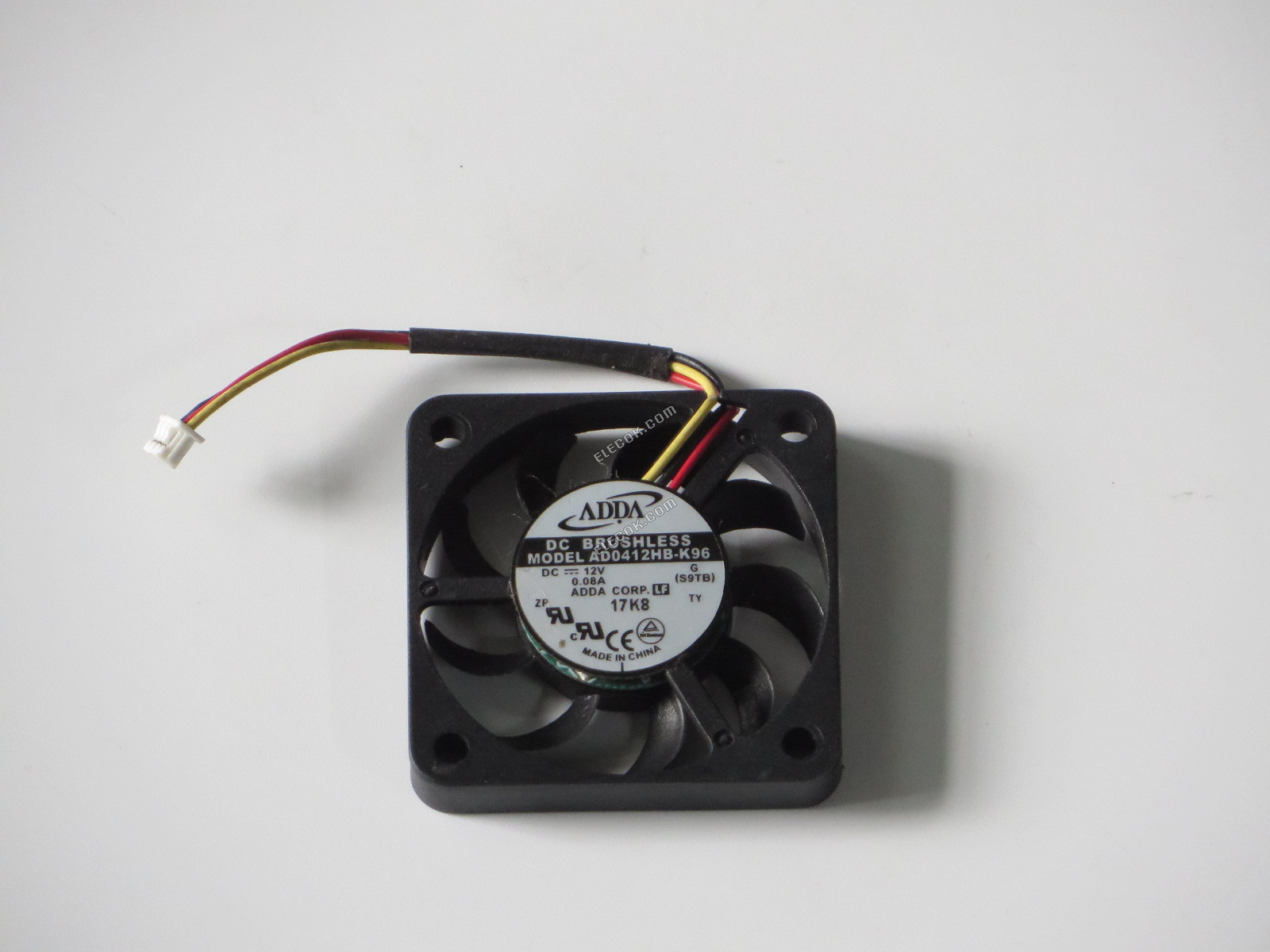 ADDA AD0412HB-K96 12V 0,08A 3 vezeték DC Hűtőventilátor Felújított 