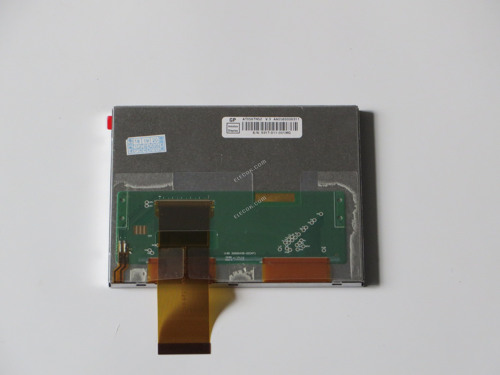 AT056TN52 V.3 INNOLUX 5,6" a-Si TFT-LCD Panel 