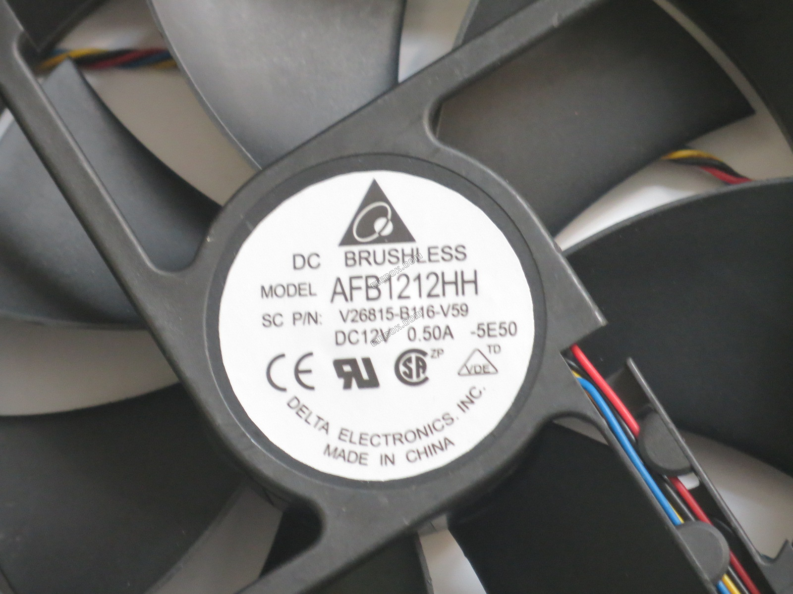 DELTA AFB1212HH 12V 0,5A 3,96W 4 vezeték Hűtőventilátor 