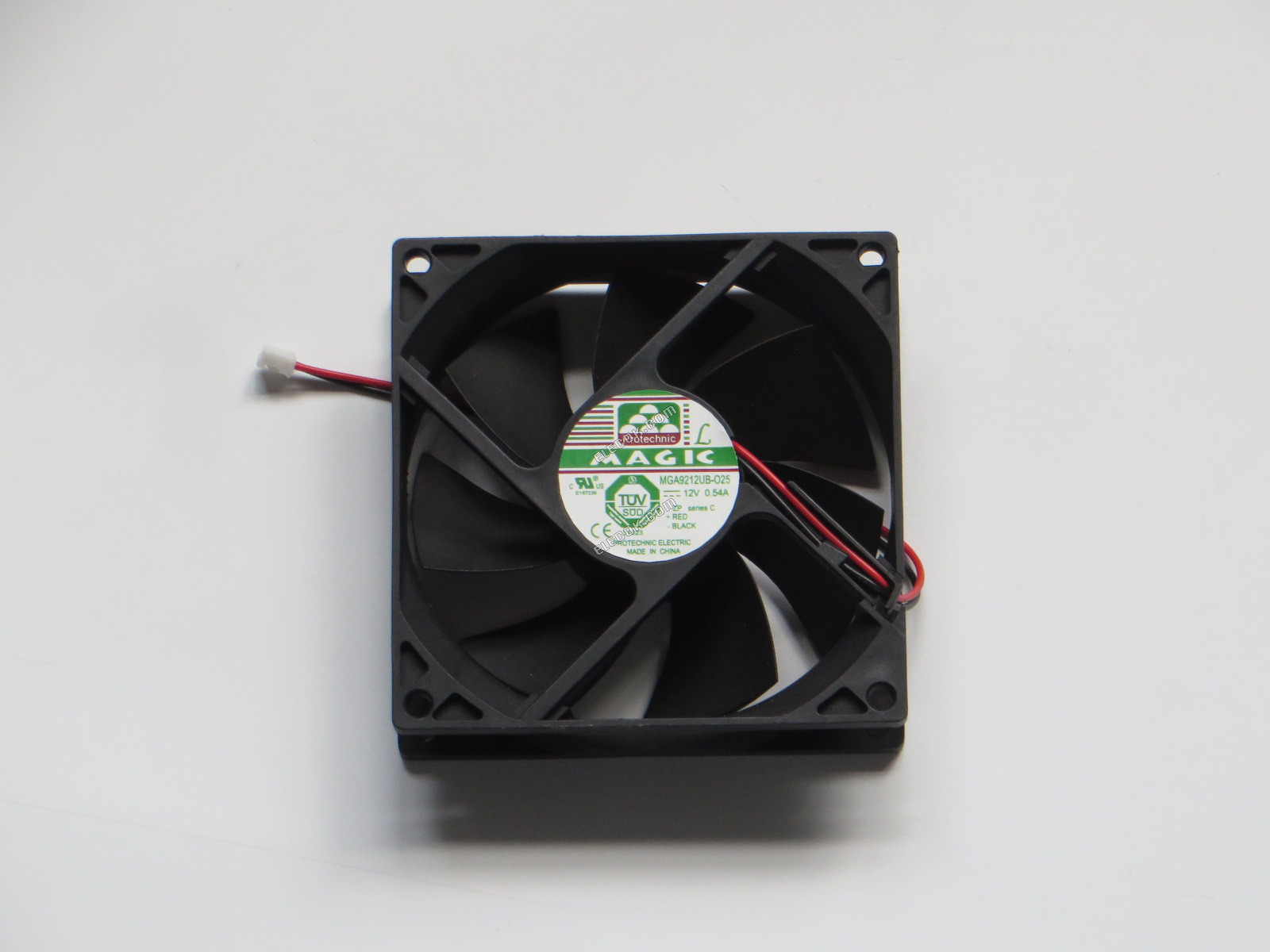 MAGIC MGA9212UB-O25 12V 0,54A 2 vodiče chladicí ventilátor 