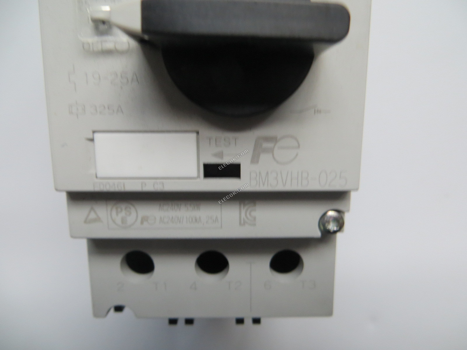 FUJI BM3VHB-025 Kézi Motorindító 19-25 amp 3 pole 