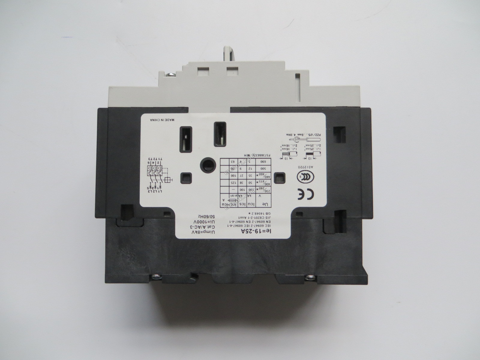 FUJI BM3VHB-025 Kézi Motorindító 19-25 amp 3 pole 